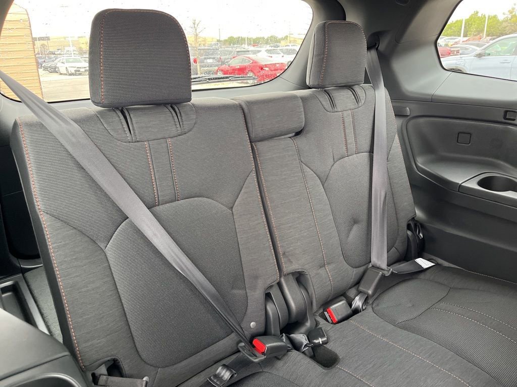 Certified 2025 Honda Pilot Sport image 27