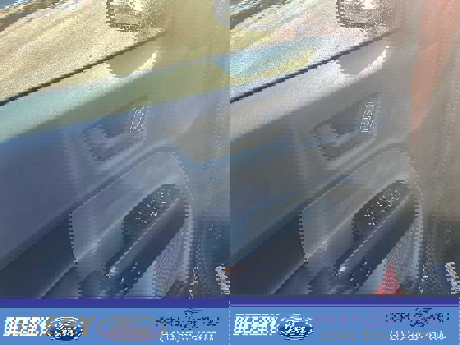 New 2025 Ford Maverick XLT w/ XLT Luxury Package image 18