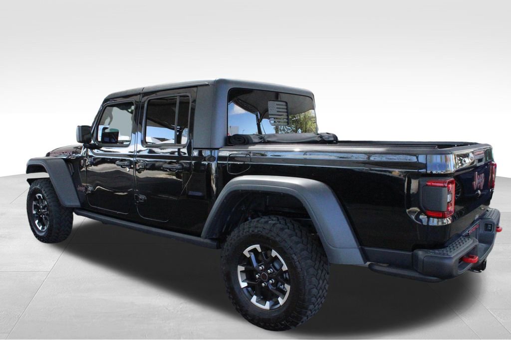 Used 2024 Jeep Gladiator Rubicon w/ Convenience Group image 13