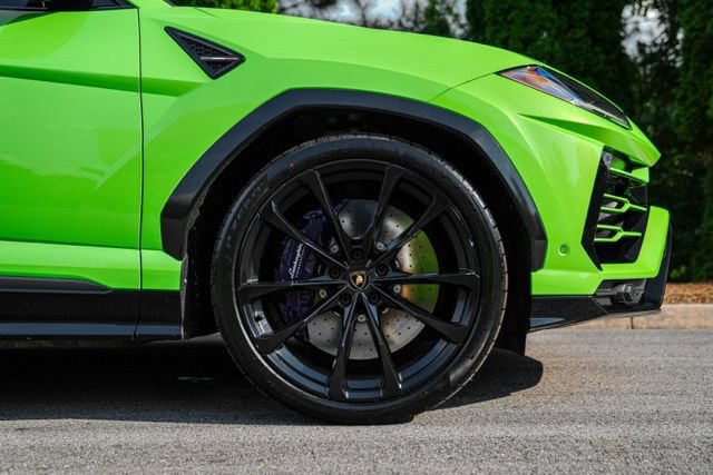 Used 2021 Lamborghini Urus AWD/4WD image 19