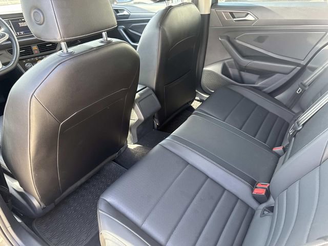 Certified 2022 Volkswagen Jetta SE image 8