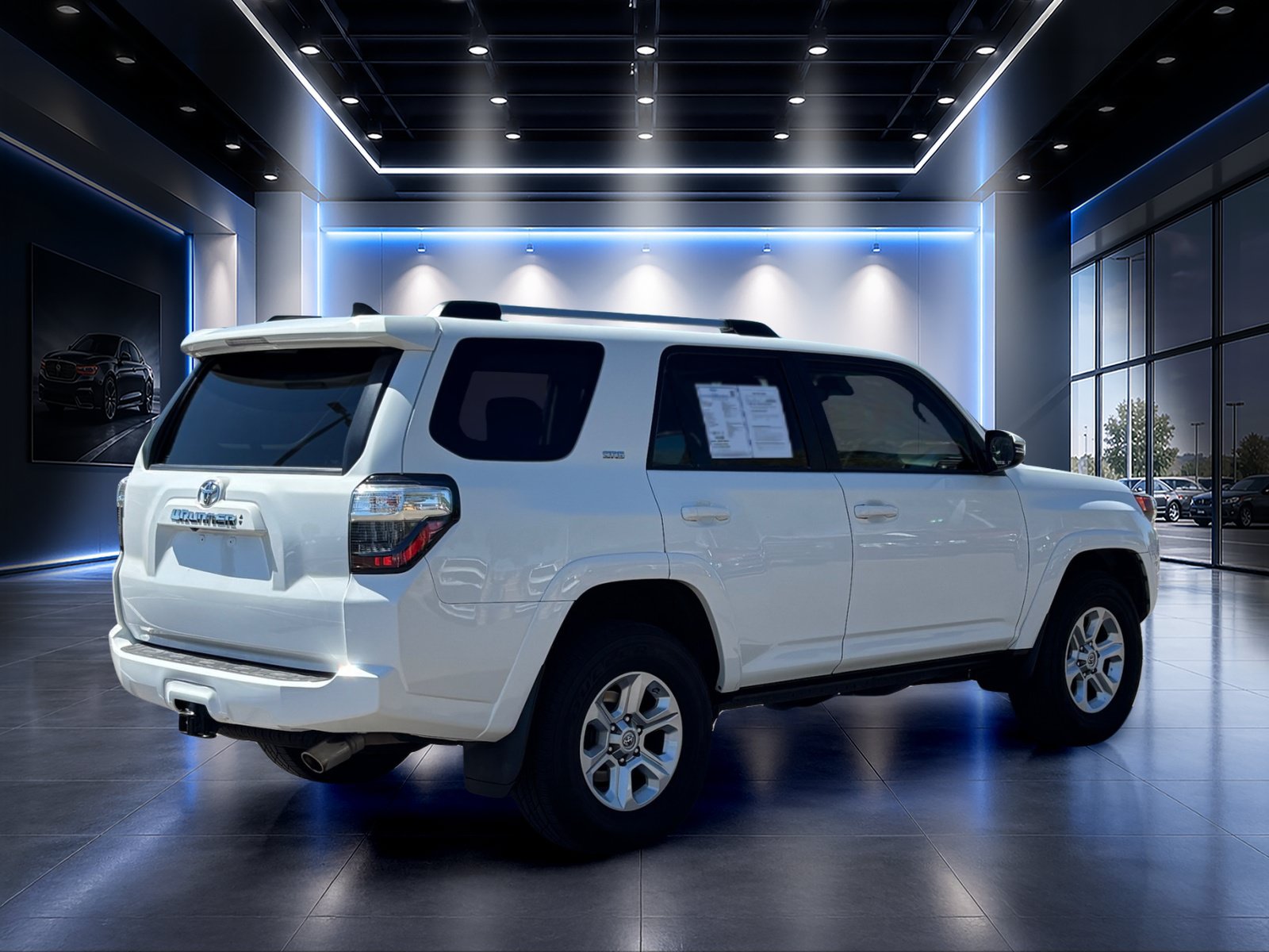 Used 2021 Toyota 4Runner SR5 Premium w/ Moonroof Package AWD/4WD image 4