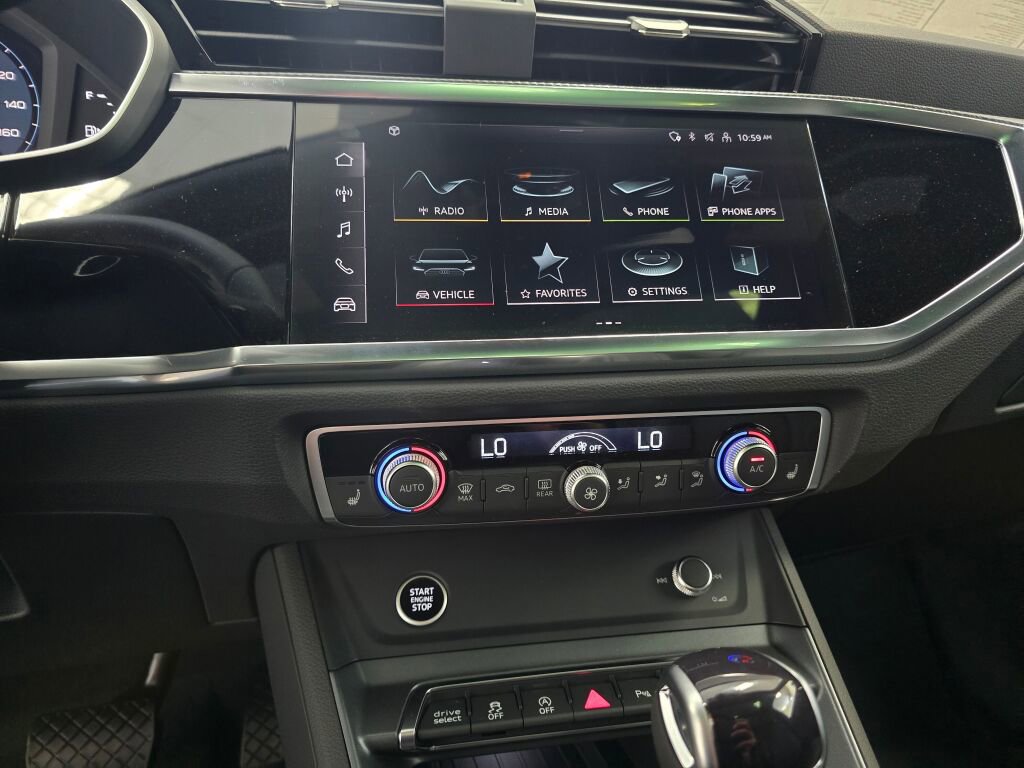 New 2025 Audi Q3 2.0T Premium image 15