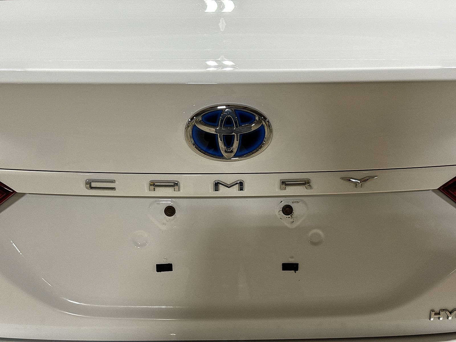 Used 2021 Toyota Camry LE FWD image 25