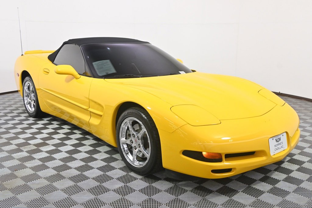Used 2002 Chevrolet Corvette Convertible w/ Preferred Equipment Group2 image 8