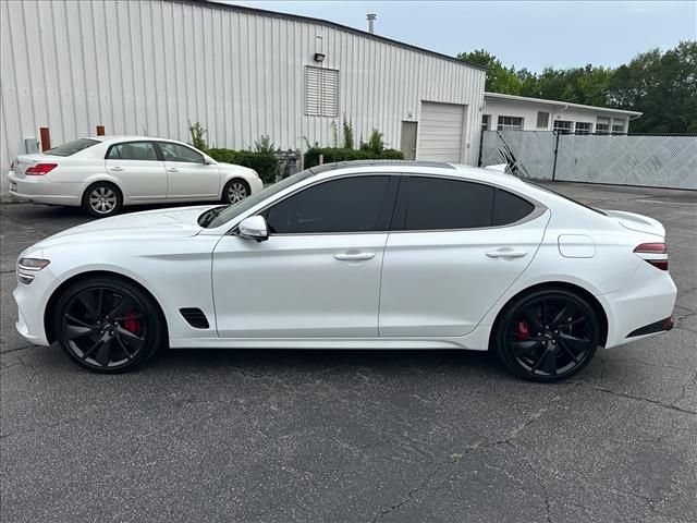Used 2023 Genesis G70 3.3T image 7