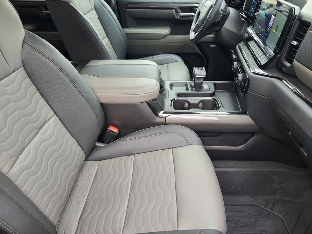 Used 2023 Chevrolet Silverado 1500 ZR2 w/ Technology Package image 19