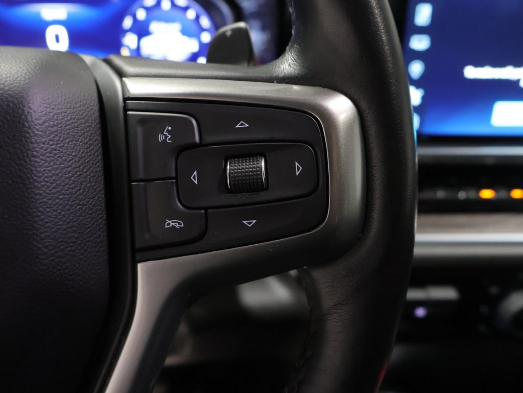 Used 2022 Chevrolet Silverado 1500 LTZ w/ LTZ Premium Package AWD/4WD image 37