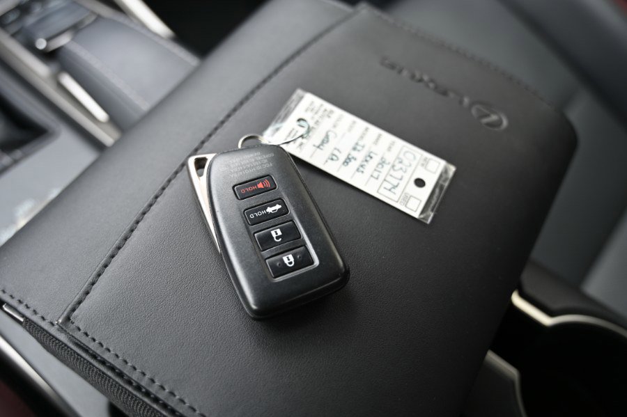 Used 2017 Lexus IS 300 F Sport w/ Navigation System Package image 33