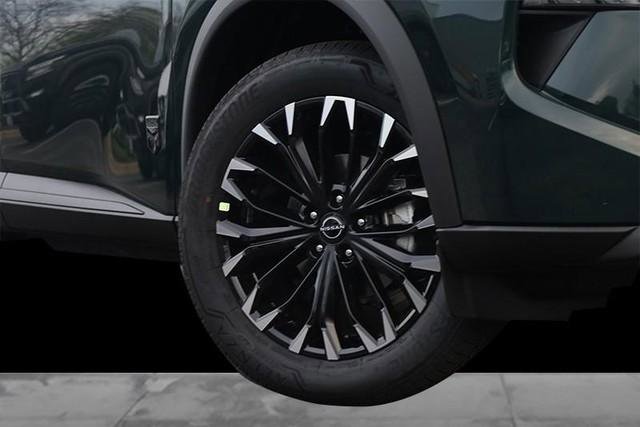 New 2026 Nissan Rogue SV image 3
