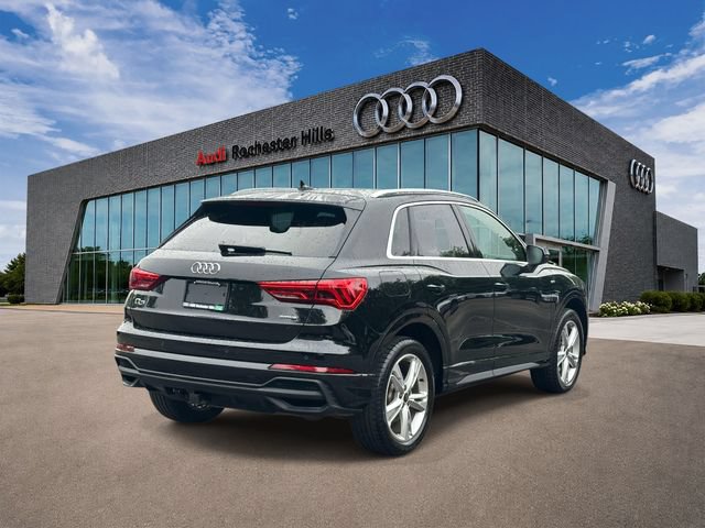 Used 2023 Audi Q3 2.0T Premium Plus w/ Premium Plus Package AWD/4WD image 5