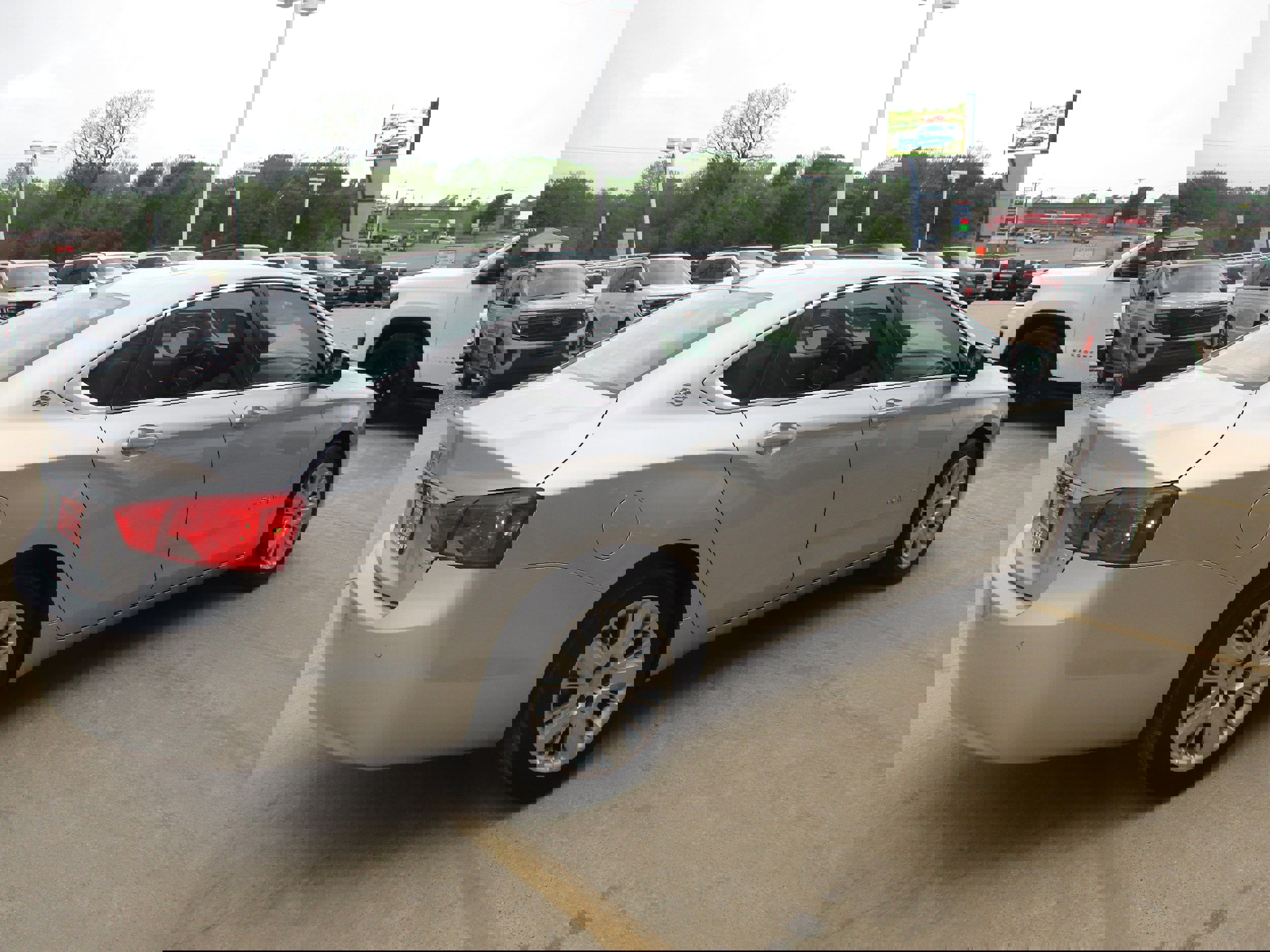 Used 2015 Chevrolet Impala LS w/ LS Convenience Package image 7