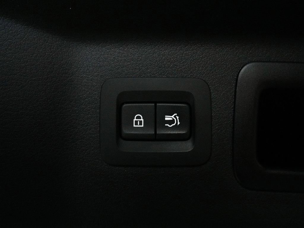 Used 2024 MAZDA CX-90 Plug-In Hybrid w/ Premium Pkg image 44