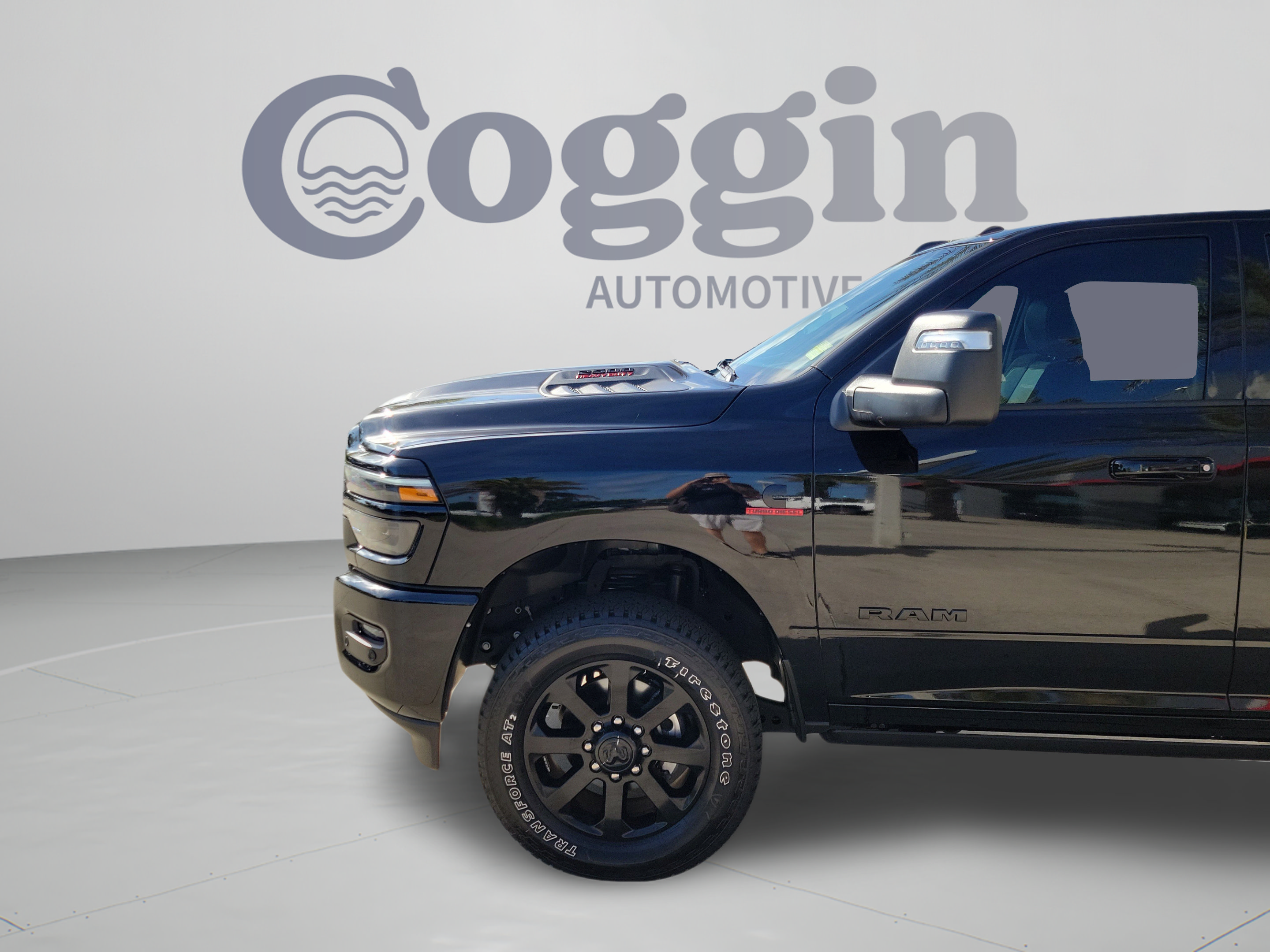 Used 2025 RAM 2500 Laramie AWD/4WD image 34