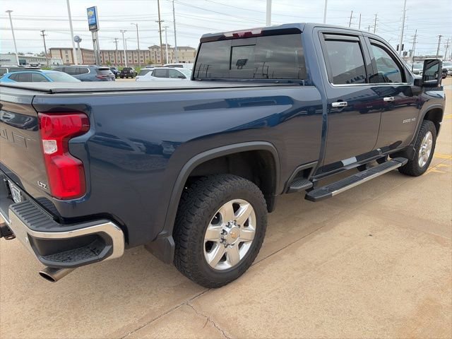 Used 2021 Chevrolet Silverado 2500 LTZ w/ LTZ Premium Package AWD/4WD image 3