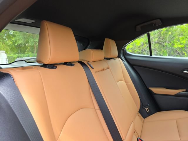 Used 2025 Lexus UX 300h FWD w/ Accessory Package (Z1) image 14