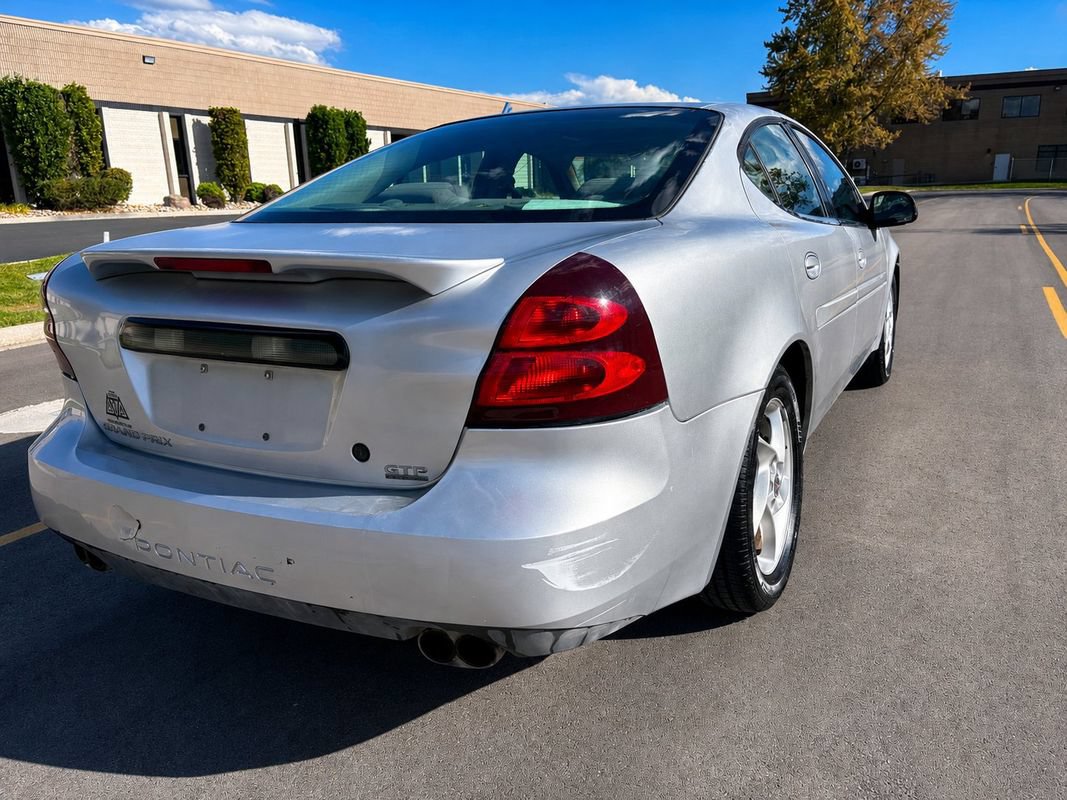 Used 2004 Pontiac Grand Prix GTP FWD image 5