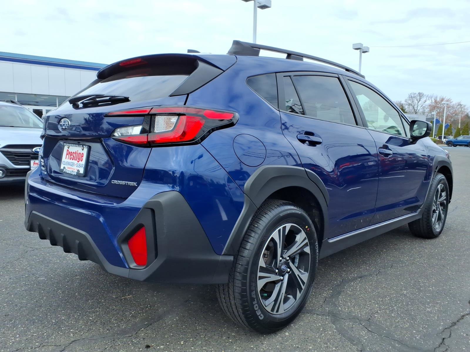 Certified 2024 Subaru Crosstrek 2.0i Premium image 2
