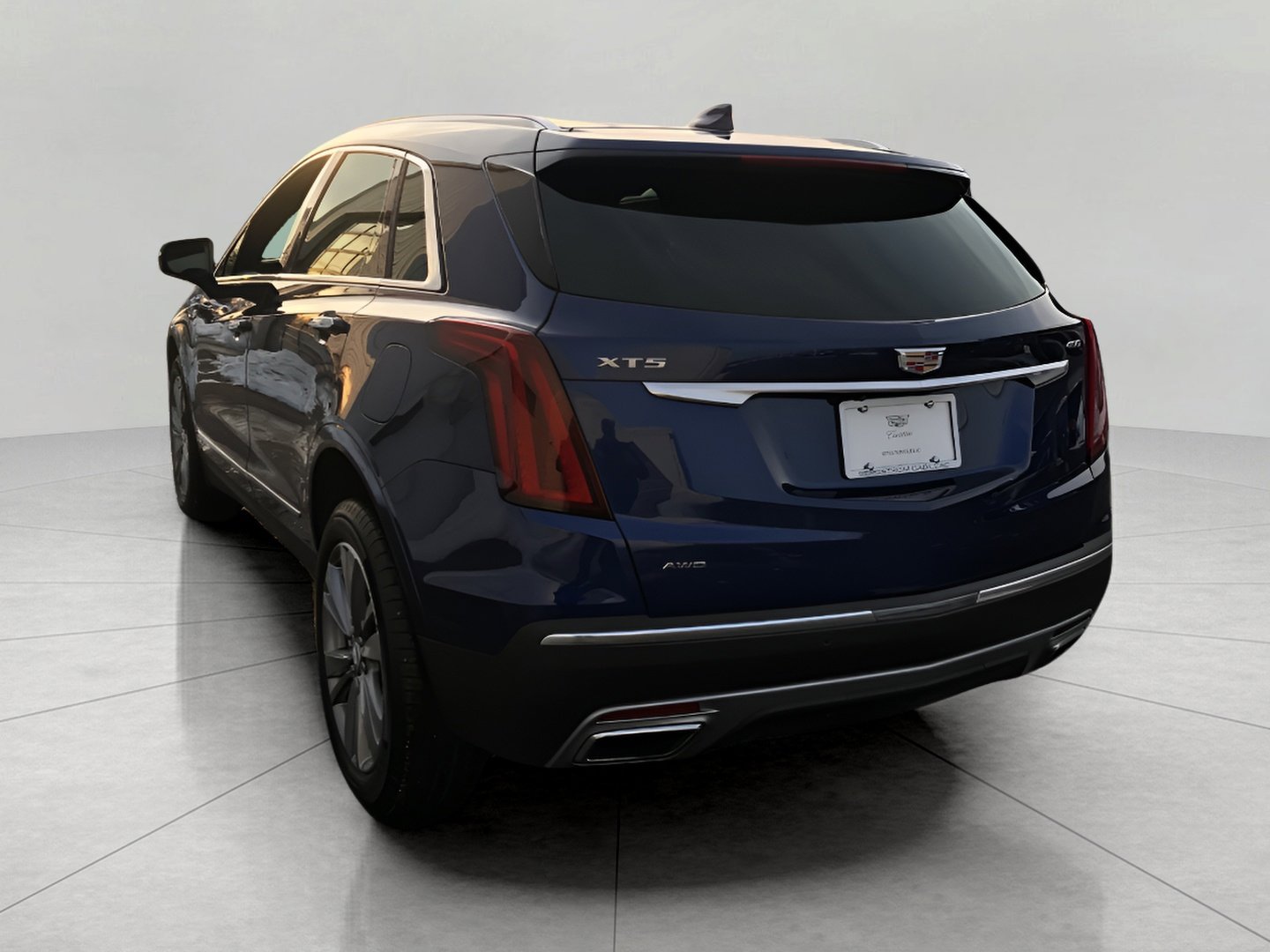 Certified 2025 Cadillac XT5 Premium Luxury image 24