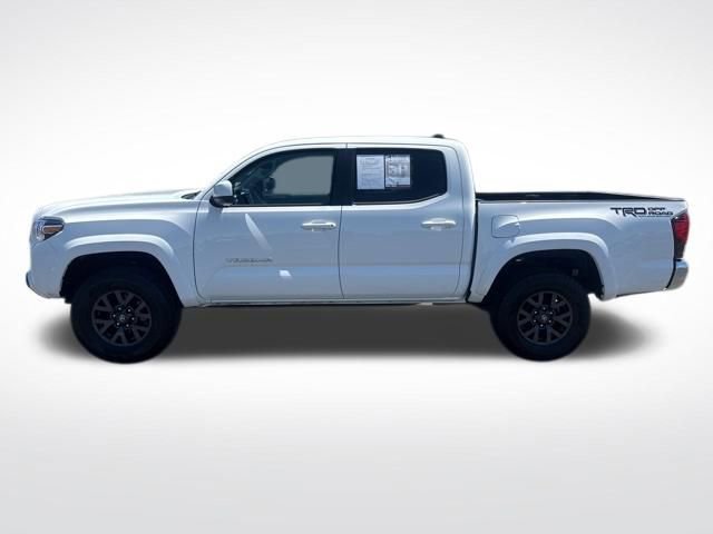 Used 2023 Toyota Tacoma SR5 RWD image 2