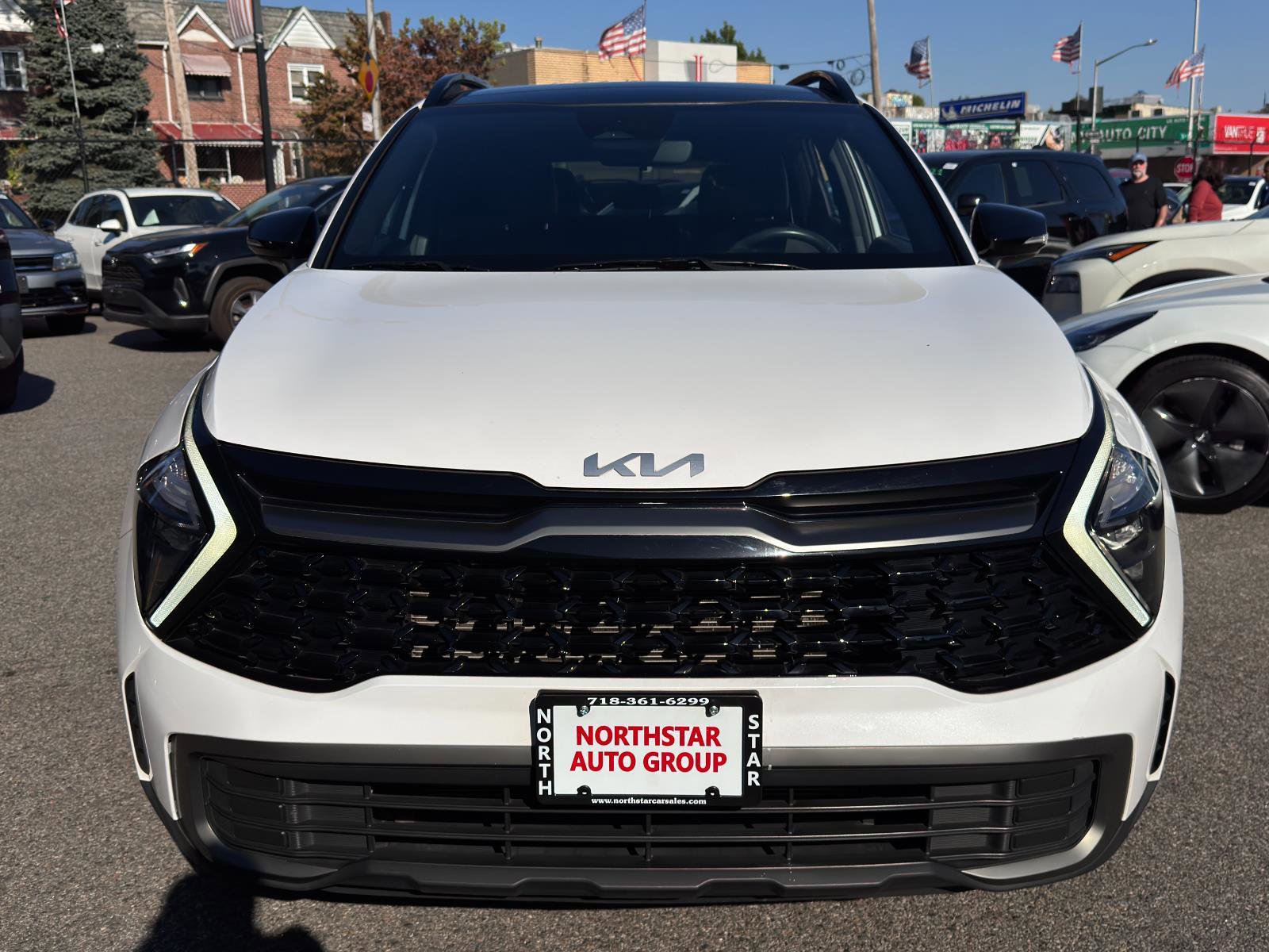 Used 2023 Kia Sportage X-Line w/ X-Line Premium Package image 2