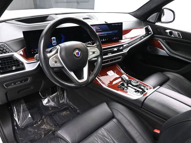 Used 2024 BMW ALPINA XB7 image 11