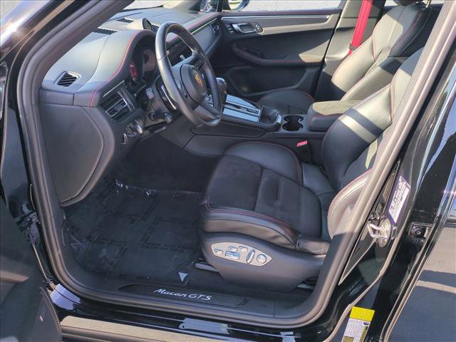 Used 2023 Porsche Macan GTS AWD/4WD image 17