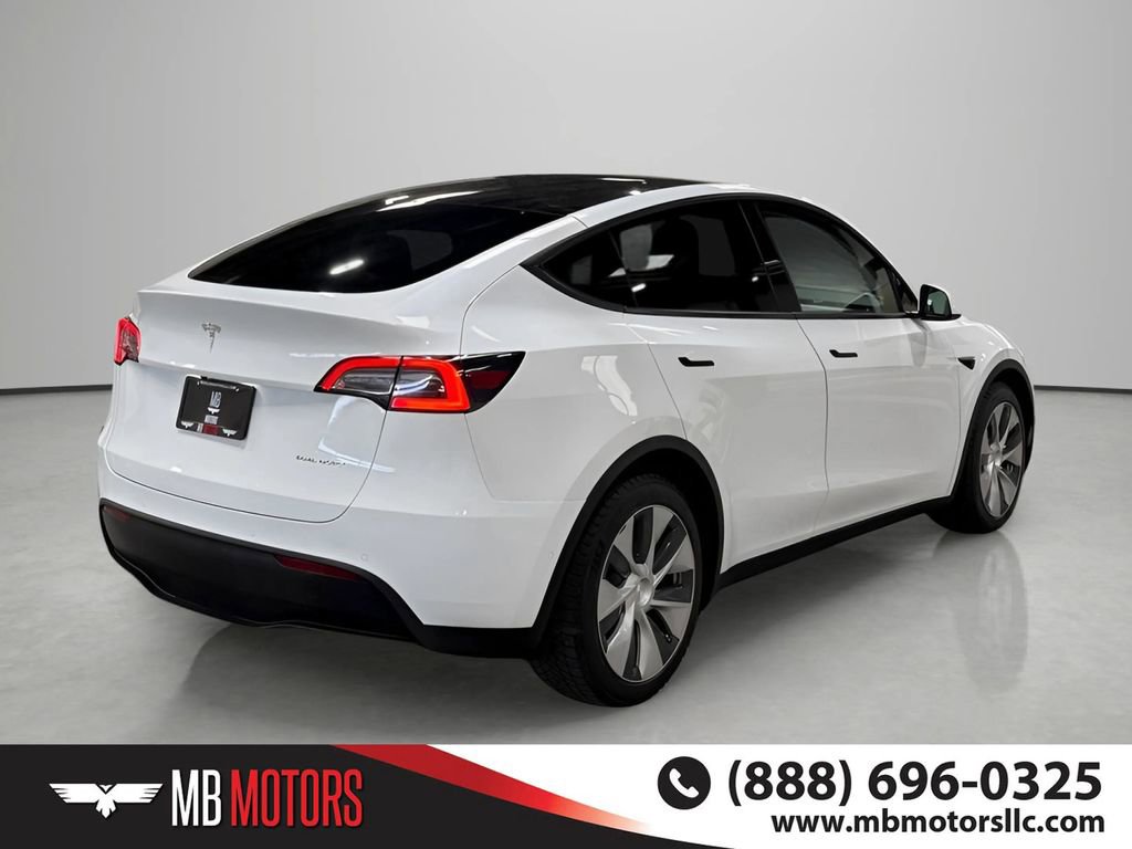 Used 2021 Tesla Model Y Long Range AWD/4WD image 5