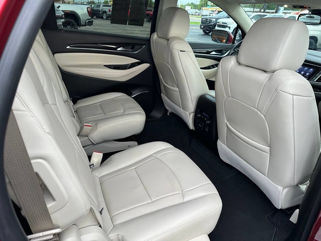 Used 2023 Buick Enclave Essence w/ Experience Buick Package FWD image 19