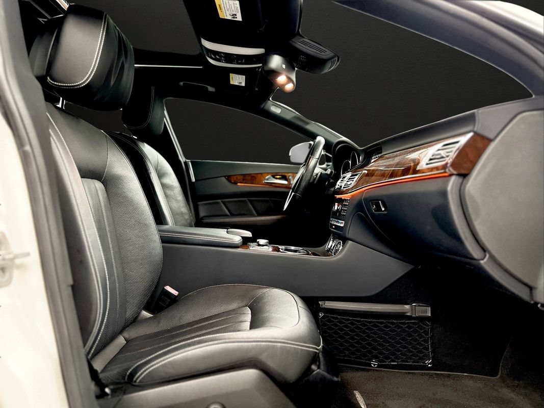 Used 2014 Mercedes-Benz CLS 550 4MATIC image 22