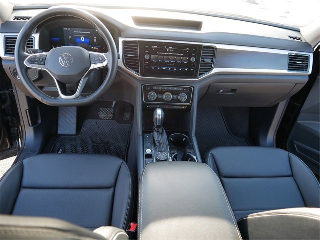 Used 2022 Volkswagen Atlas SE w/ Black Wheel Package image 22