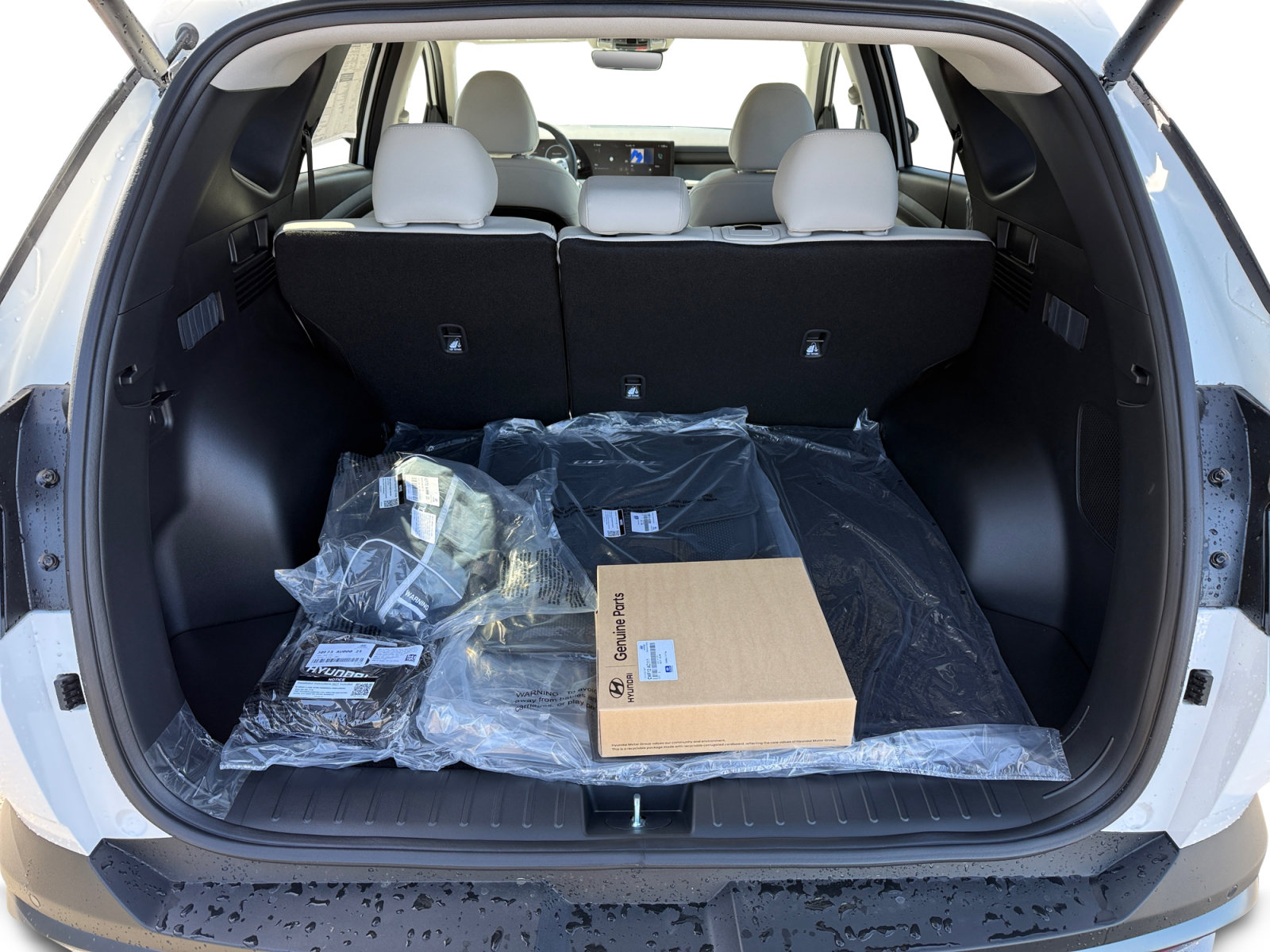 New 2026 Hyundai Tucson Limited AWD/4WD image 17