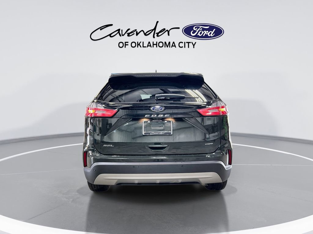 Used 2024 Ford Edge SEL w/ Convenience Package AWD/4WD image 7