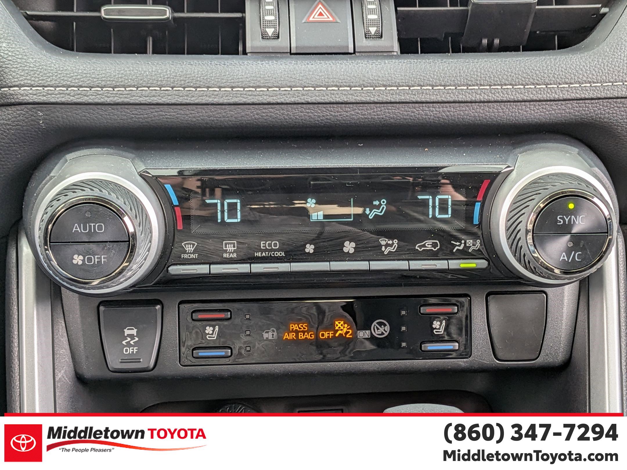 Used 2023 Toyota RAV4 Limited AWD/4WD image 25