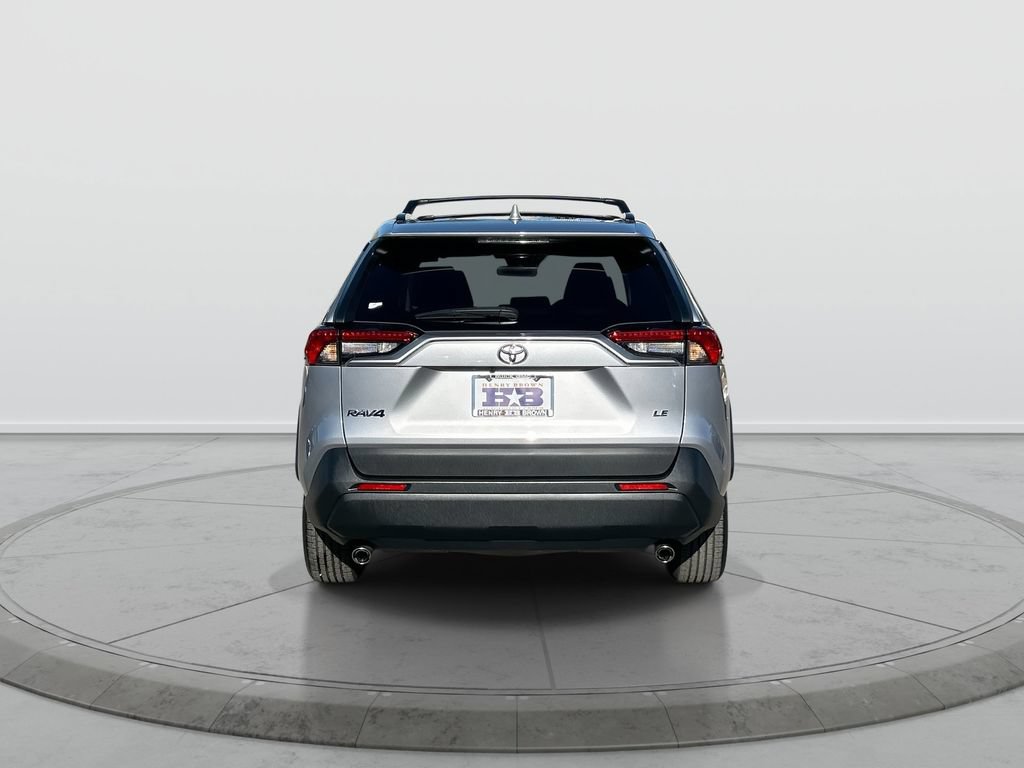 Used 2021 Toyota RAV4 LE w/ Carpet Mat Package (TMS) FWD image 7