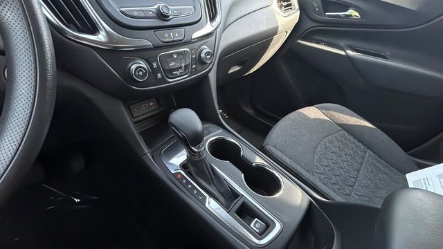 Used 2024 Chevrolet Equinox LT FWD image 14