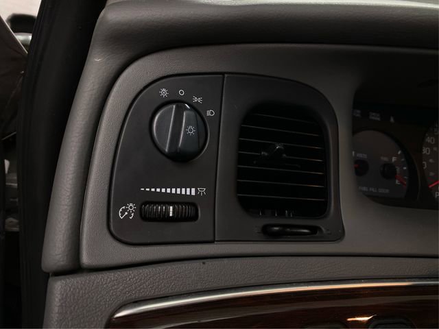 Used 2004 Mercury Grand Marquis LS RWD image 21