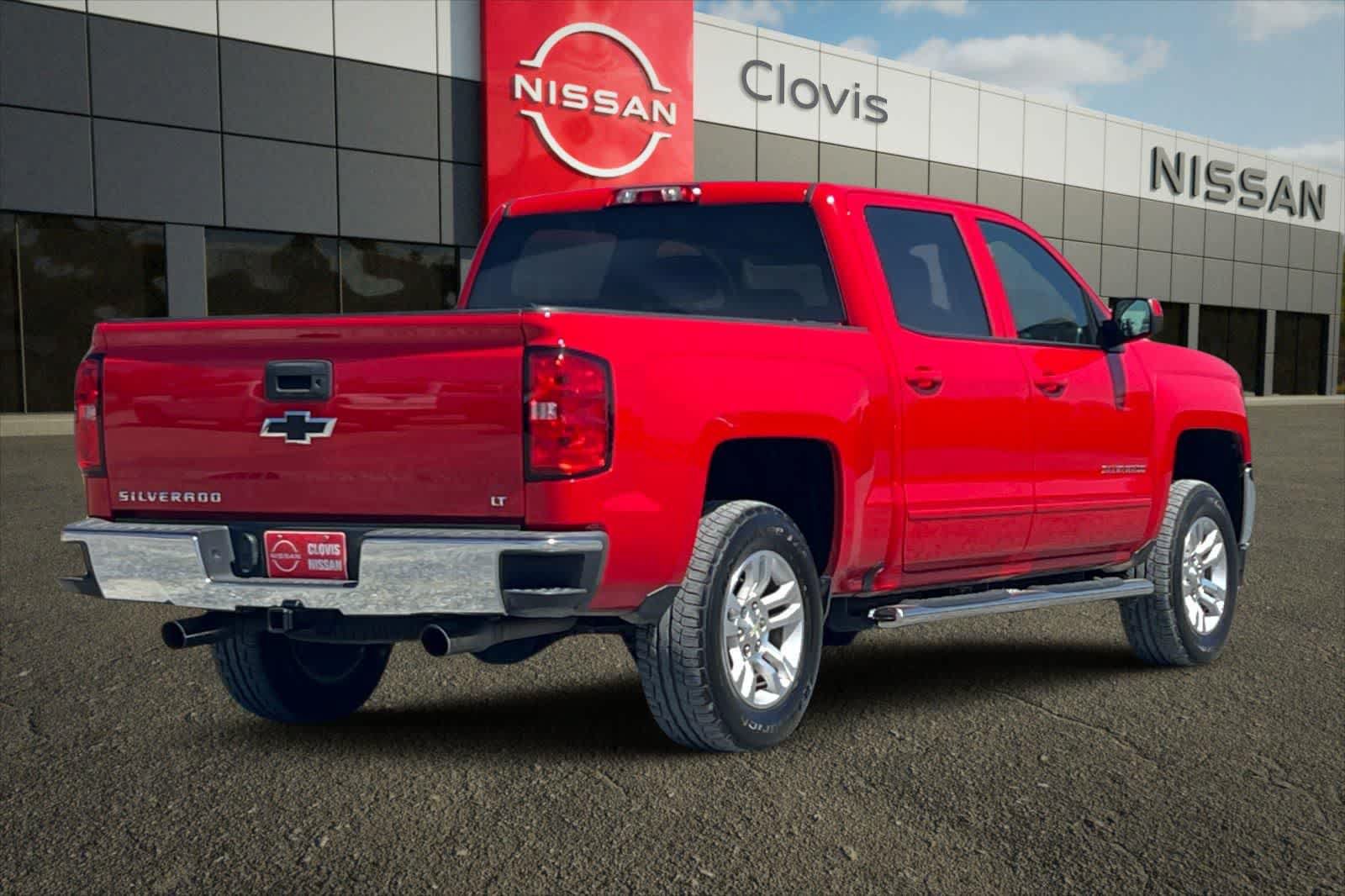 Used 2018 Chevrolet Silverado 1500 LT w/ All Star Edition RWD image 3