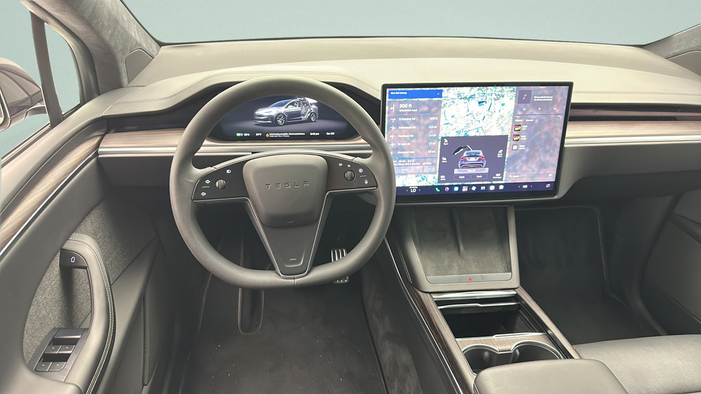 Used 2024 Tesla Model X AWD/4WD image 12