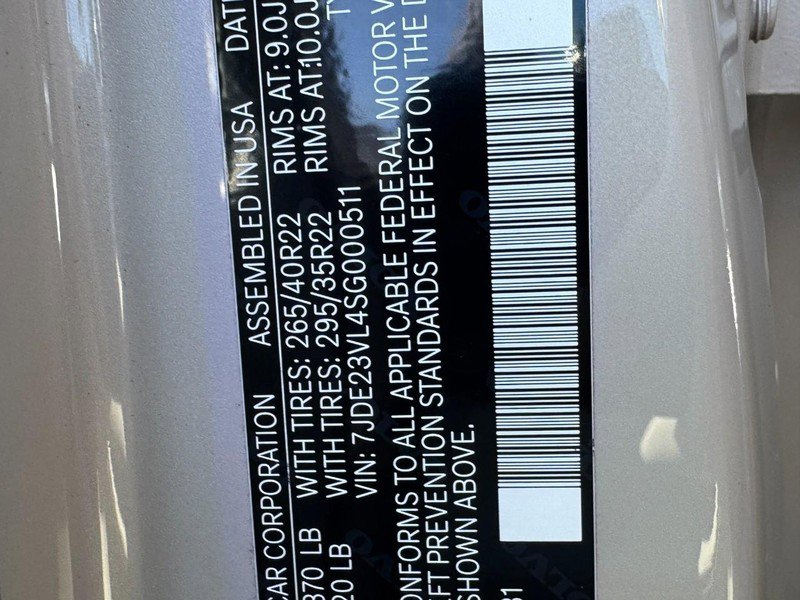 Certified 2025 Volvo EX90 Ultra image 25