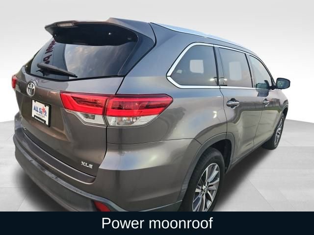 Used 2019 Toyota Highlander XLE image 13