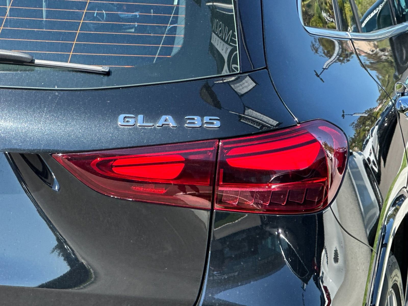 Certified 2024 Mercedes-Benz GLA 35 AMG 4MATIC image 33