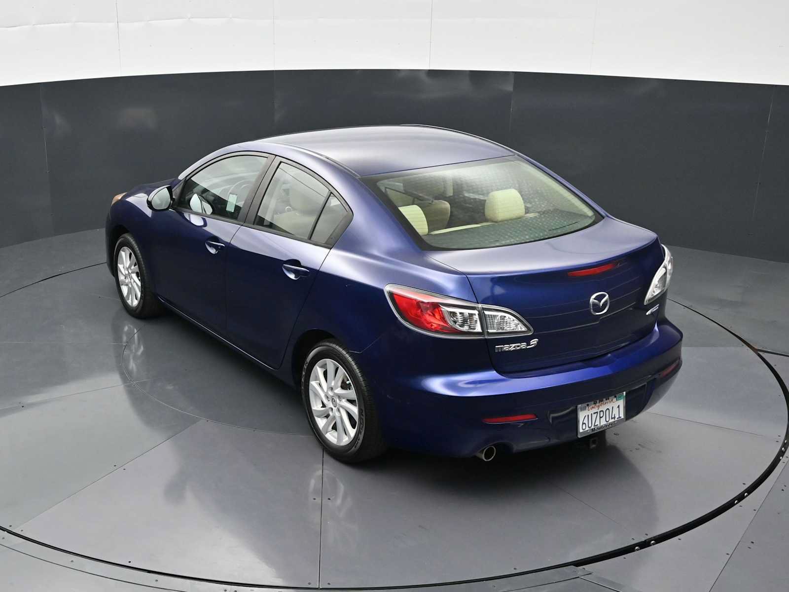 Used 2012 MAZDA MAZDA3 i Touring FWD image 23