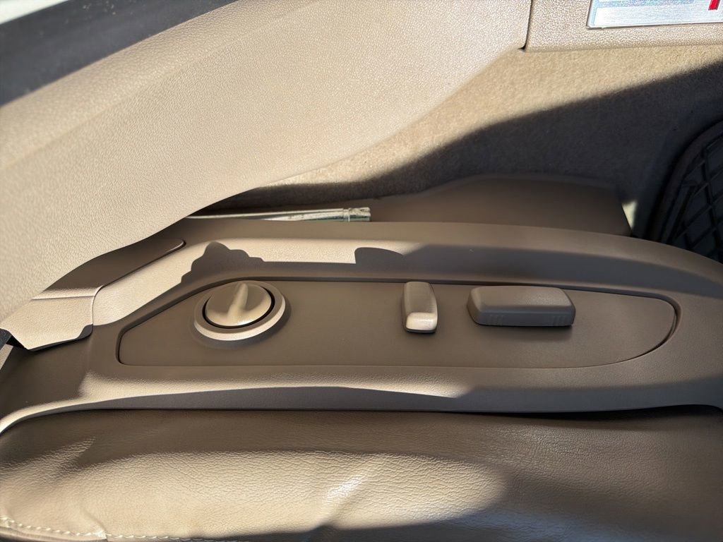 Used 2015 GMC Acadia Denali FWD image 21