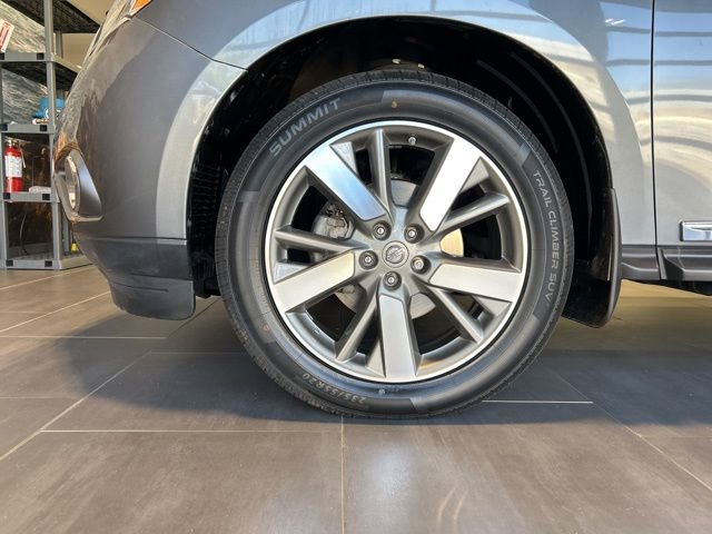 Used 2016 Nissan Pathfinder Platinum image 36