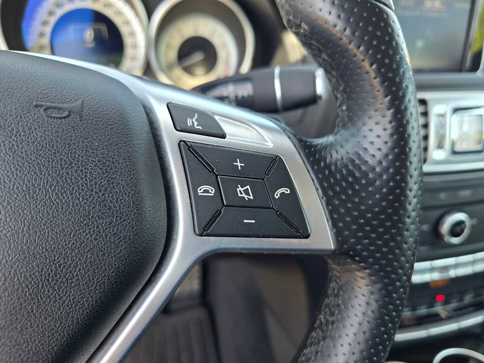 Used 2016 Mercedes-Benz E 400 Coupe image 21