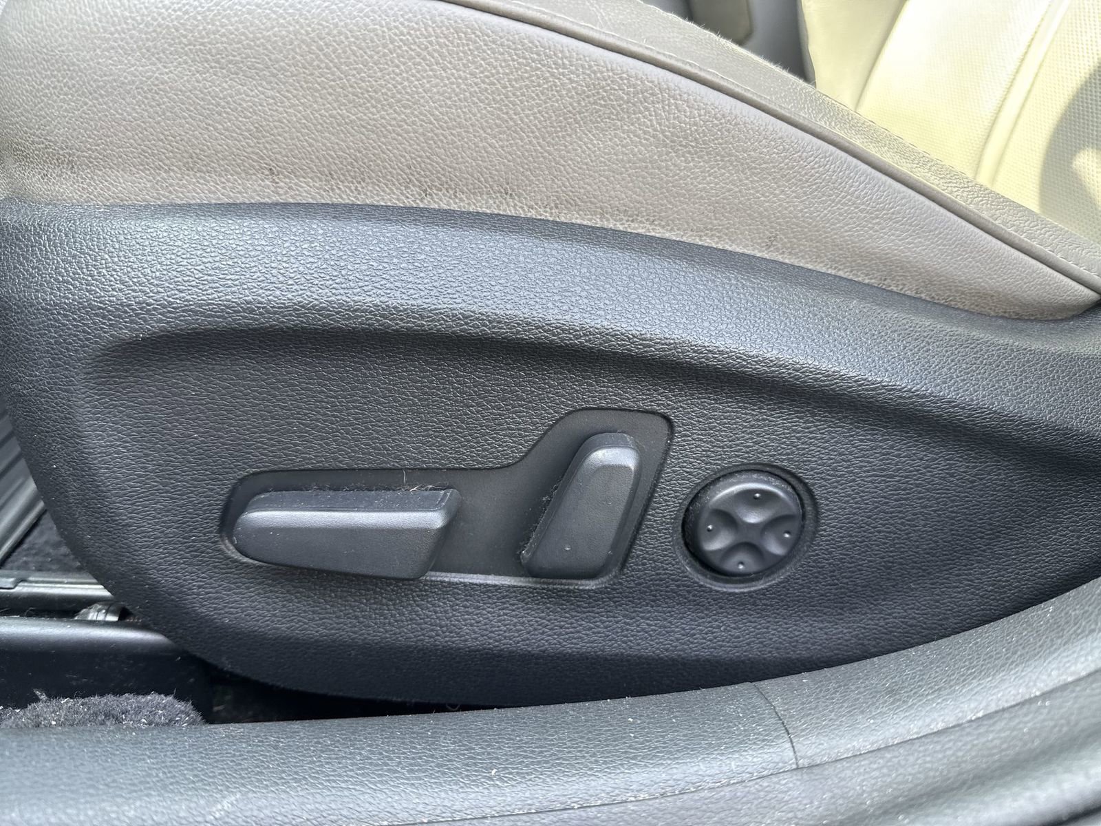 Used 2019 Hyundai Sonata Limited image 12