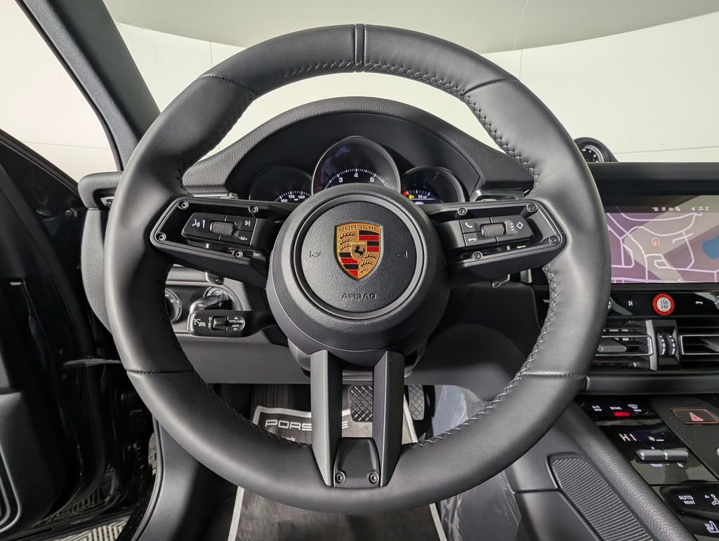 New 2026 Porsche Macan image 37