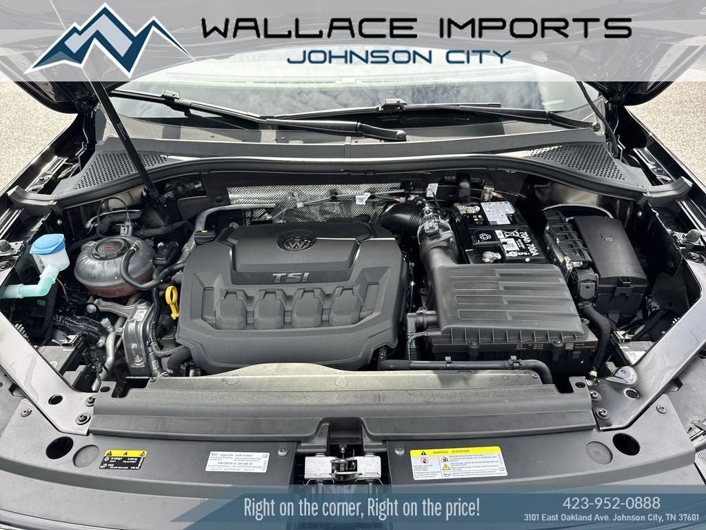 Used 2024 Volkswagen Tiguan SEL R-Line AWD/4WD image 45