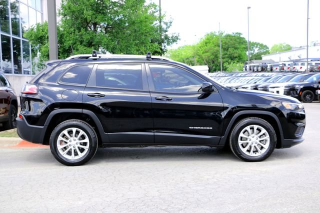 Used 2020 Jeep Cherokee Latitude image 4